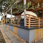 Camp Rehut