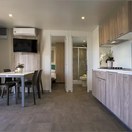 Holiday park Camp Rehut 3*