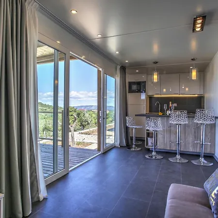 Tatil parkı Camp Rehut 3*