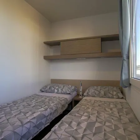 Camp Rehut 3* Murter