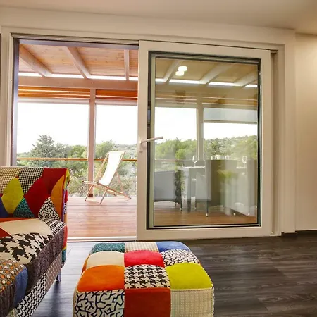 Camp Rehut Муртер