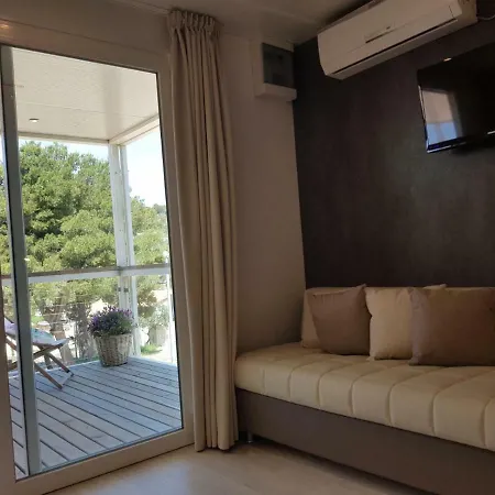 Camp Rehut Holiday park 3*