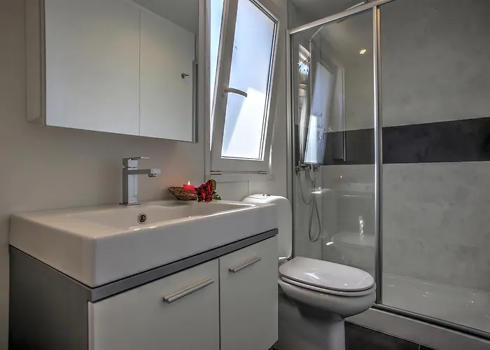 Camp Rehut 무르테르