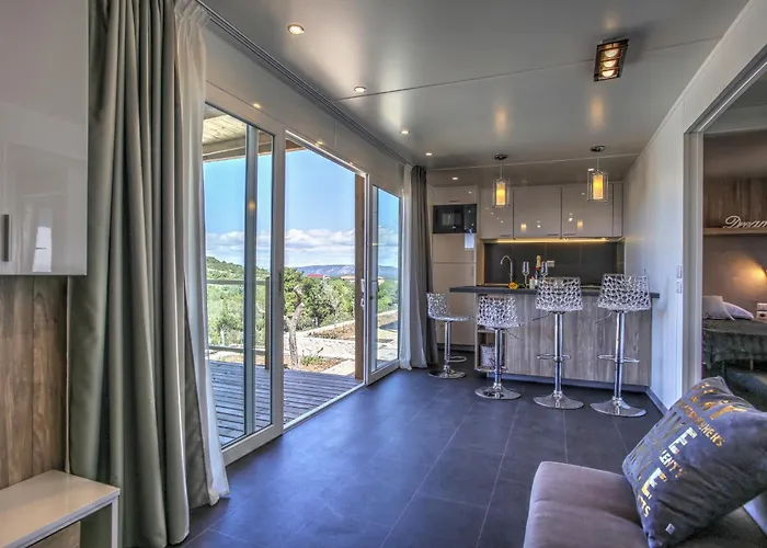 Tatil parkı Camp Rehut 3*