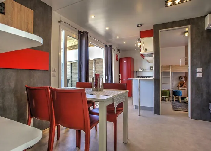 Camp Rehut 3* 무르테르