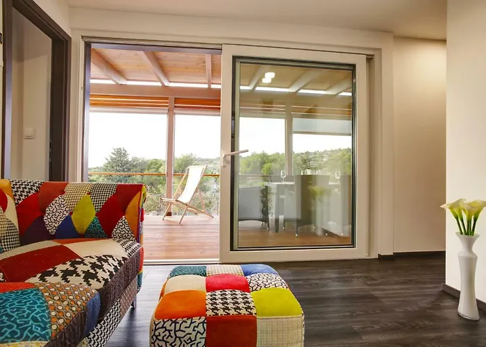 Camp Rehut 무르테르