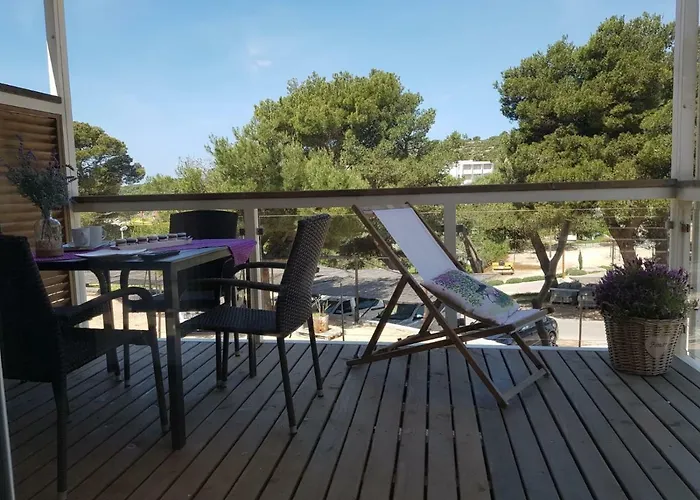 Camp Rehut 3* 무르테르