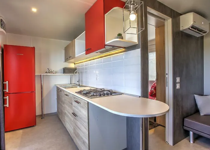 Vakantiepark Camp Rehut 3*