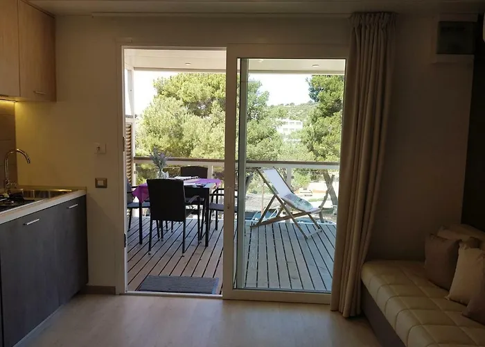 Vakantiepark Camp Rehut Murter